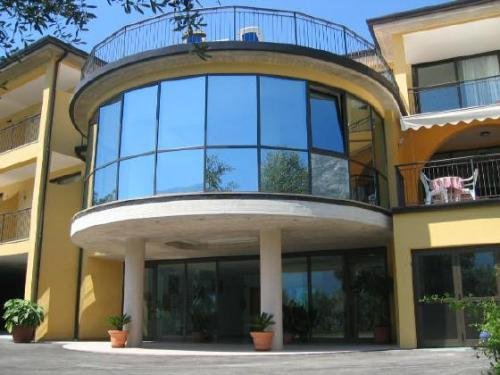 Hotel Mercedes - Limone sul Garda