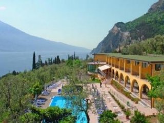 Hotel Mercedes - Limone sul Garda Hotel Mercedes - Limone sul Garda