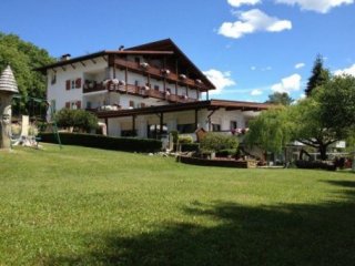 Hotel Latemar - Castello di Fiemme - Val di Fiemme - Itálie, Castello di Fiemme - Ubytování