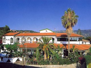 Hotel Marinella-Ricadi Hotel Marinella-Ricadi