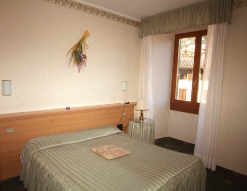 Pieve di Tremosine - Hotel Miralago