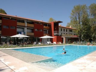 Hotel La Pergola - Lignano Sabbiadoro Hotel La Pergola - Lignano Sabbiadoro