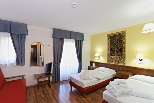 Hotel Baita Clementi - Bormio FREE SKI