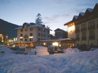 Hotel Salvadori - Mezzana Hotel Salvadori - Mezzana