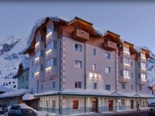 Sport Hotel Vittoria - Passo Tonale Sport Hotel Vittoria - Passo Tonale