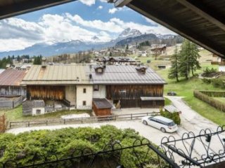 Villa La Roncolina - Cortina d' Ampezzo Villa La Roncolina - Cortina d' Ampezzo