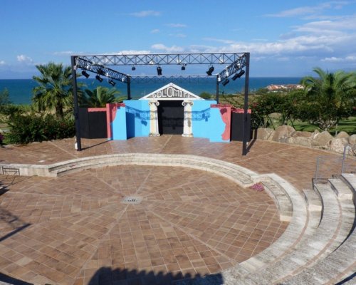 Villaggio Aparthotel Dolomiti Sul Mare - Briatico