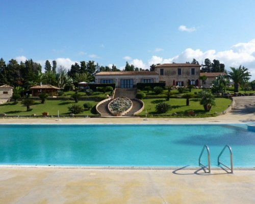 Villaggio Aparthotel Dolomiti Sul Mare - Briatico