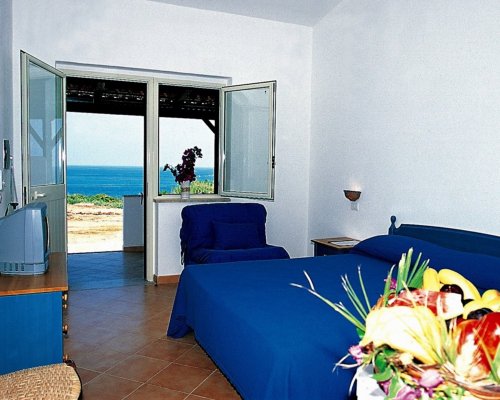 Villaggio Aparthotel Dolomiti Sul Mare - Briatico