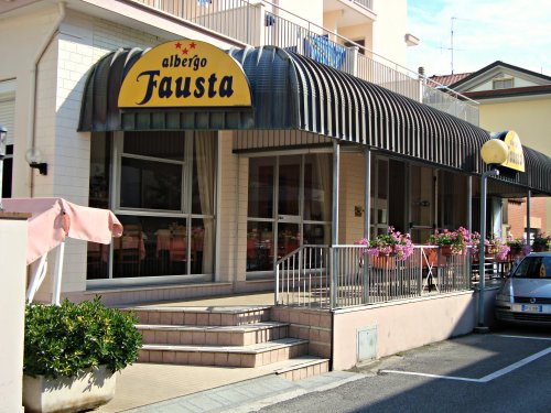Hotel Fausta - Igea Marina