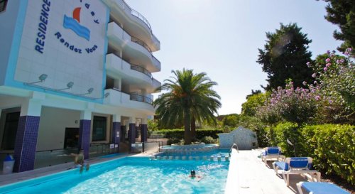 Residence Holiday Rendez Vous - Pineto