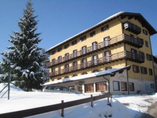 Hotel Des Alpes - Serrada Hotel Des Alpes - Serrada