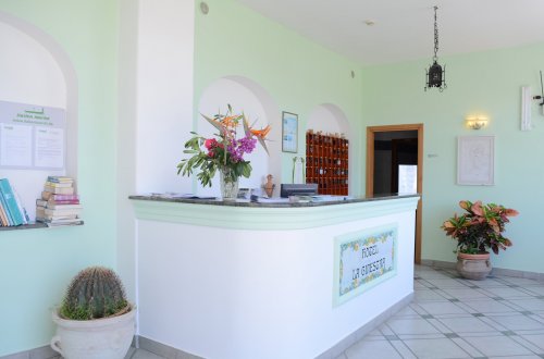 Hotel La Ginestra - Serrara Fontana/Panza