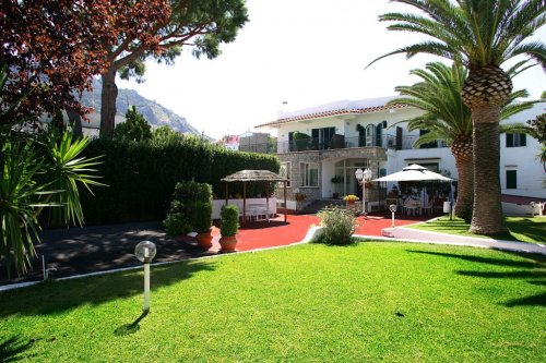 Hotel Lord Byron - Forio