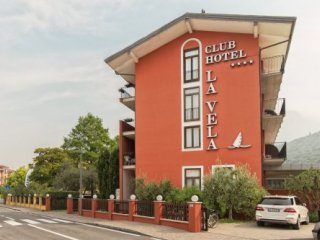 Hotel Club La Vela - Nago Torbole Hotel Club La Vela - Nago Torbole