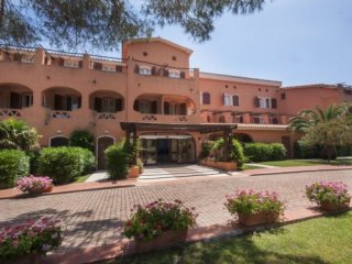 Blu Hotel Laconia Village - Cannigione di Arzachena Blu Hotel Laconia Village - Cannigione di Arzachena