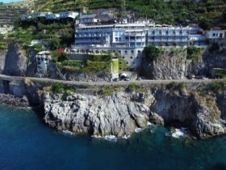 Hotel Club Due Torri - Maiori Hotel Club Due Torri - Maiori