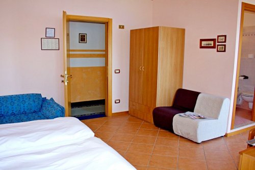 Hotel Menapace - Torri del Benaco