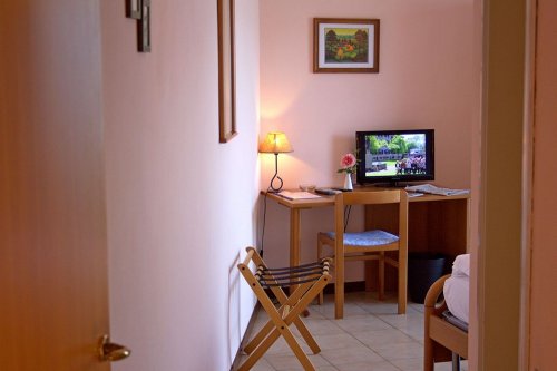 Hotel Menapace - Torri del Benaco