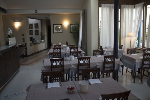 Hotel Enrichetta S – Desenzano del Garda