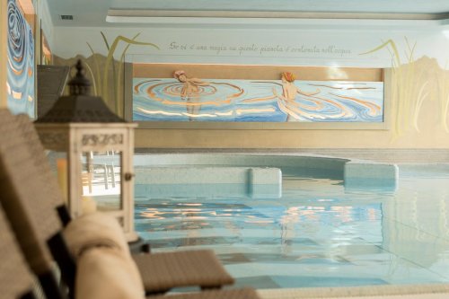 Hotel AlpHoliday Dolomiti - Dimaro