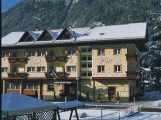 Hotel Bellaria  - Predazzo
