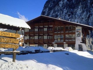 Hotel Crepes de Sela S - Campitello