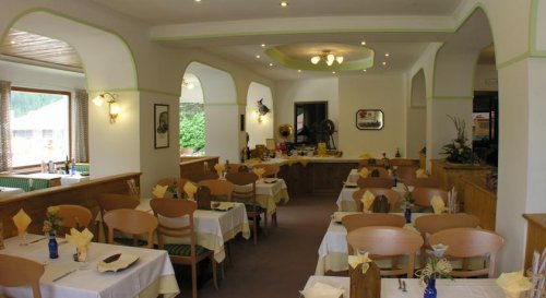 Hotel Montana - Pozza di Fassa