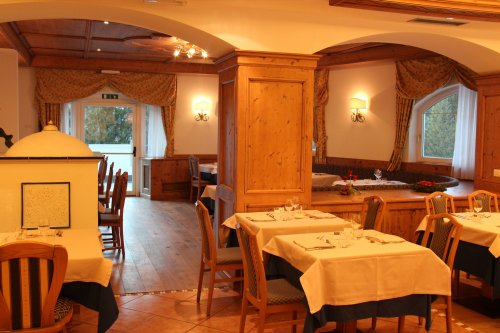 Hotel Fanes - Moena