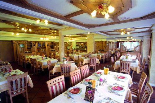 Hotel Alpenresort Belvedere - Molveno