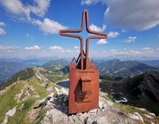 Čarovné pohoří Tennengebirge se zastávkou v Solné komoře