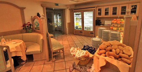 Hotel Crescenzia - Vigo di Fassa