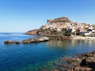 Přírodní krásy a památky Sardinie Přírodní krásy a památky Sardinie