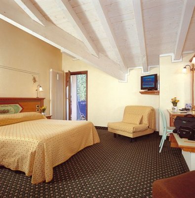 Hotel Ideal - Madonna di Camiglio