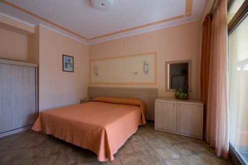 Camping Village Desenzano - Desenzano