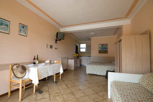 Camping Village Desenzano - Desenzano