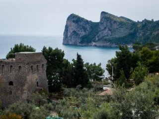 Apartmány Torre Turbolo – Marina del Cantone Apartmány Torre Turbolo – Marina del Cantone