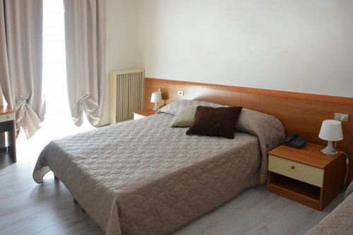 Hotel Oceano - Peschiera del Garda