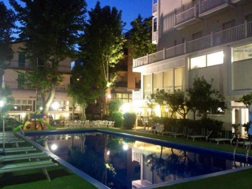 Hotel Aiglon/Eiffel - Rimini Rivazzurra