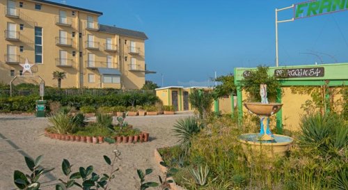 Hotel Gin - Viserba di Rimini