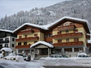 Hotel Pezzotti  - Pellizzano