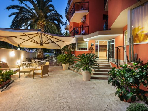 Hotel Fenix - San Benedetto del Tronto
