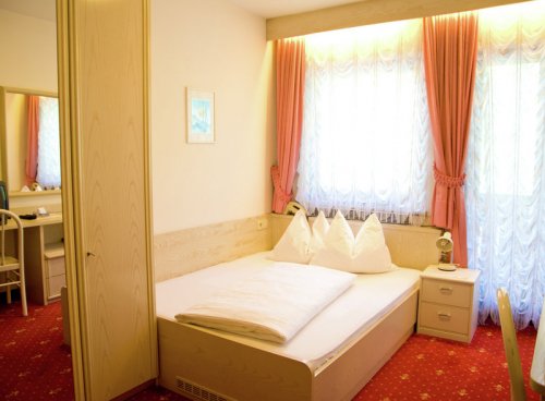 Hotel Sigmunderhof - Chienes