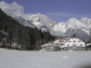 Hotel Bad Salomonsrbrunn  Rasun/Anterselva