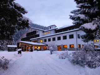 Hotel San Giusto - Falcade Hotel San Giusto - Falcade