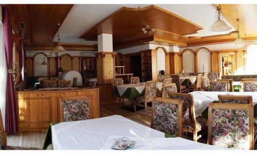 Hotel Roland - Rasun di Sotto