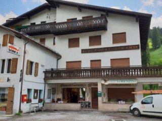 Hotel Lorenzini Ski - Selva di Cadore Hotel Lorenzini Ski - Selva di Cadore