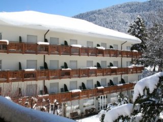 Hotel Miralago Adults only - Molveno Hotel Miralago Adults only - Molveno