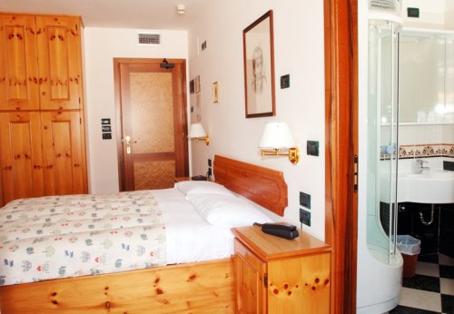 Hotel Laurino - Moena