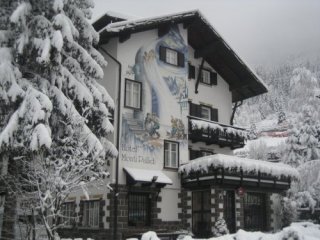 Hotel Monti Pallidi - Moena Hotel Monti Pallidi - Moena